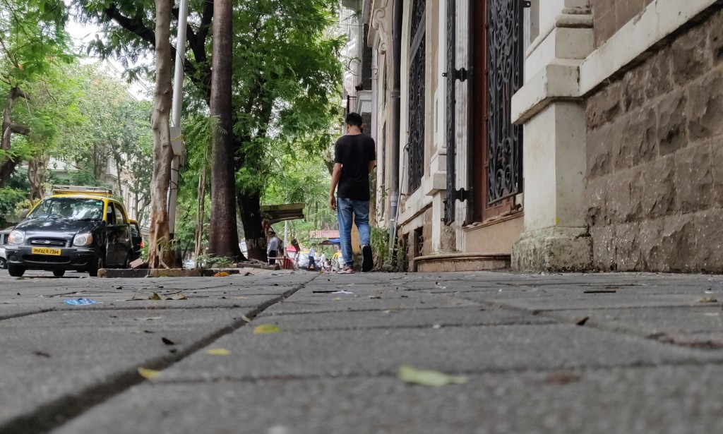 Relationship Bonds : Suffocating or Understanding