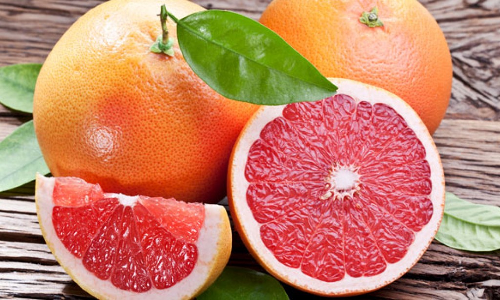 4 fruits that get rid of belly fat and aid weight loss