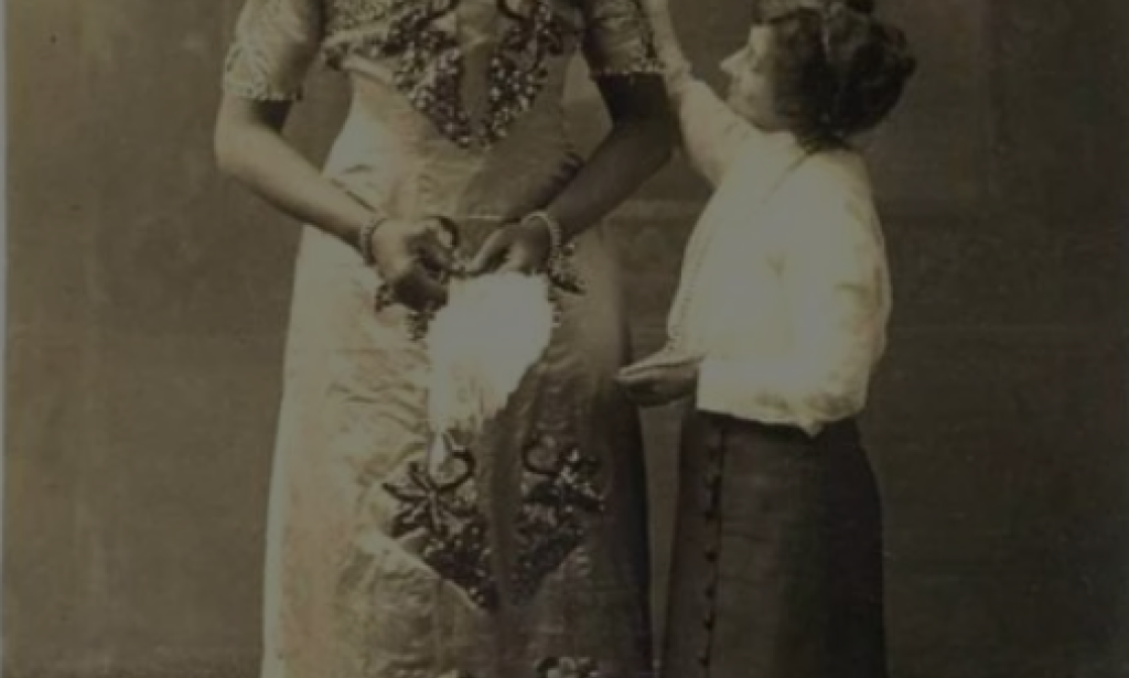 Ella Williams: The Tallest Woman in the World